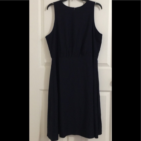 J. Crew Dresses & Skirts - J.Crew DRESS Navy Blue zip up back sleeveless